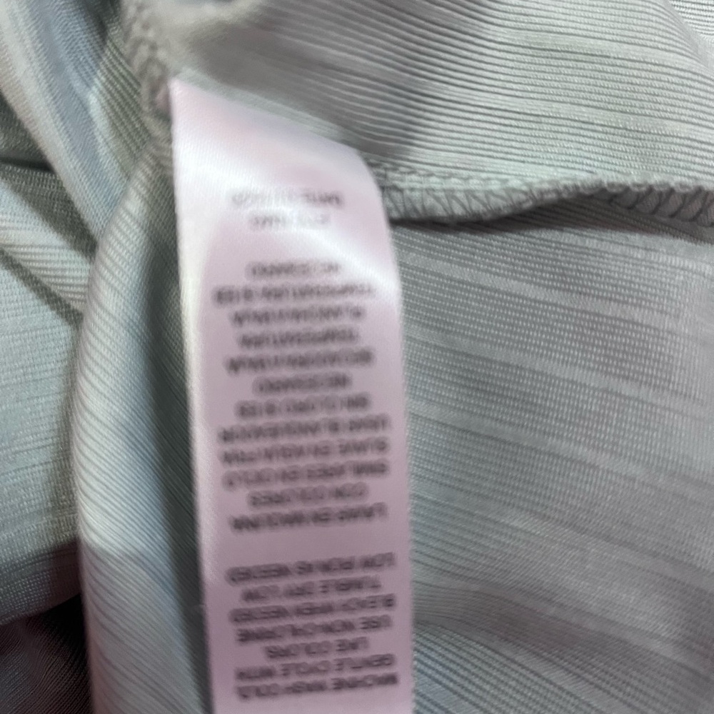 Gray Ribbed Short Sleeve Top - Picture 6 of 6
